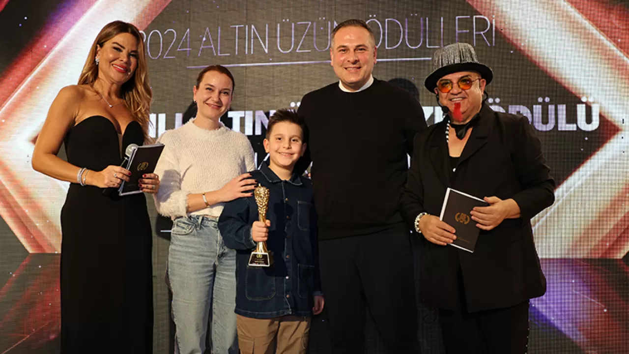 Altın Üzüm Ödülü, bu yıl Serkan Özkan'a verildi!