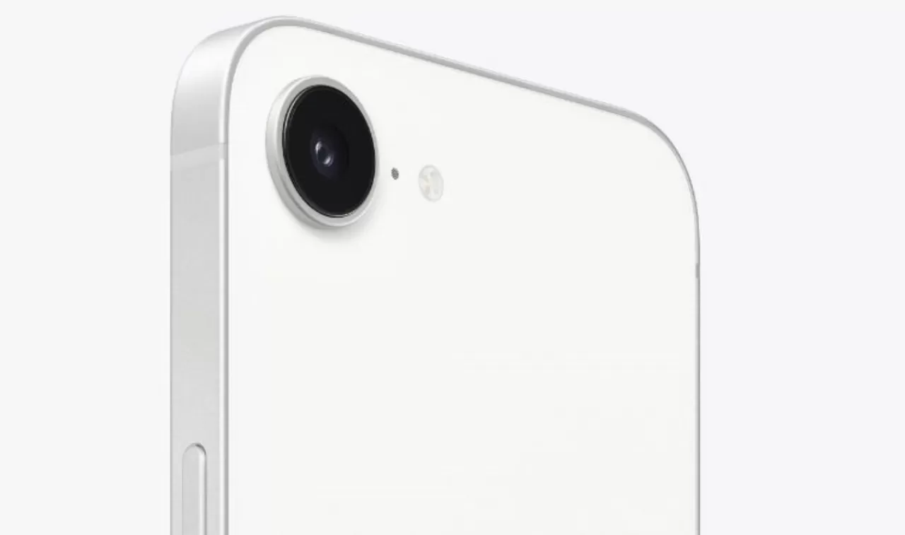 iPhone 16e modelinde karşılaşılan can sıkan sorun üzerinde çalışmalar devam ediyor.