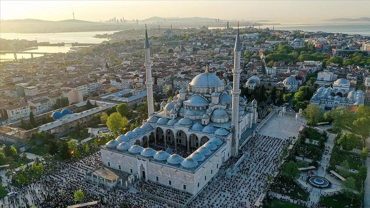 Fatih Sultan Mehmet'in İstanbul'a Kazandırdığı Tarihi Eserler Birer Hazine!