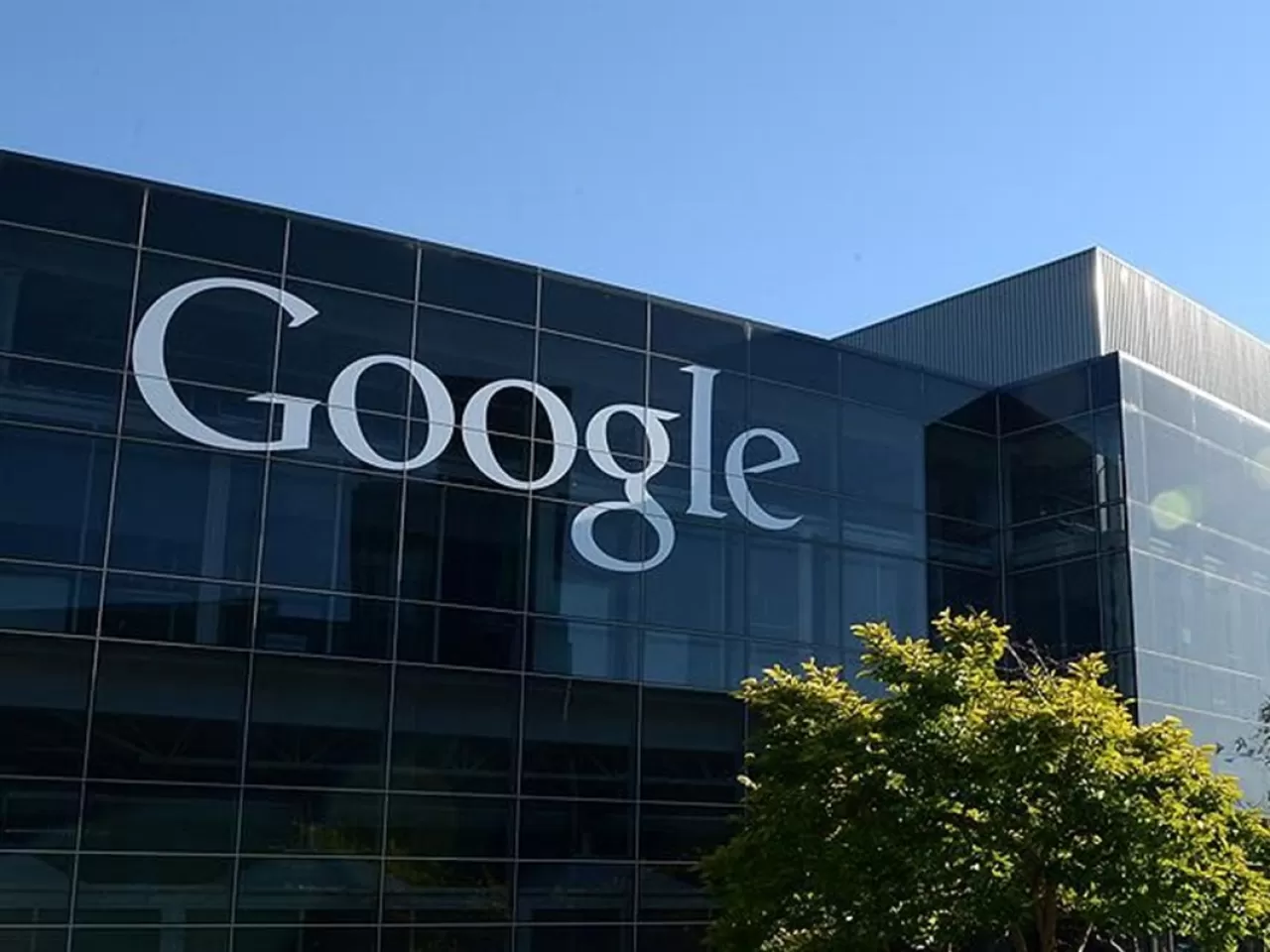 Teknoloji devi Google, personelinde yapacağı değişiklikle 200 kişiyi işten çıkaracak.