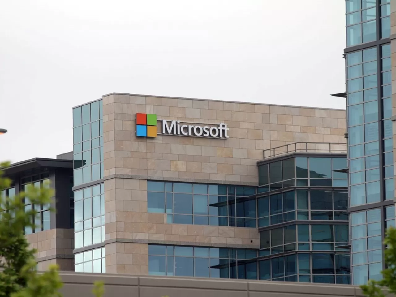 Microsoft'ta tartışma yaratan iddia: "Filistin" ve "soykırım" terimleri sansürleniyor mu?