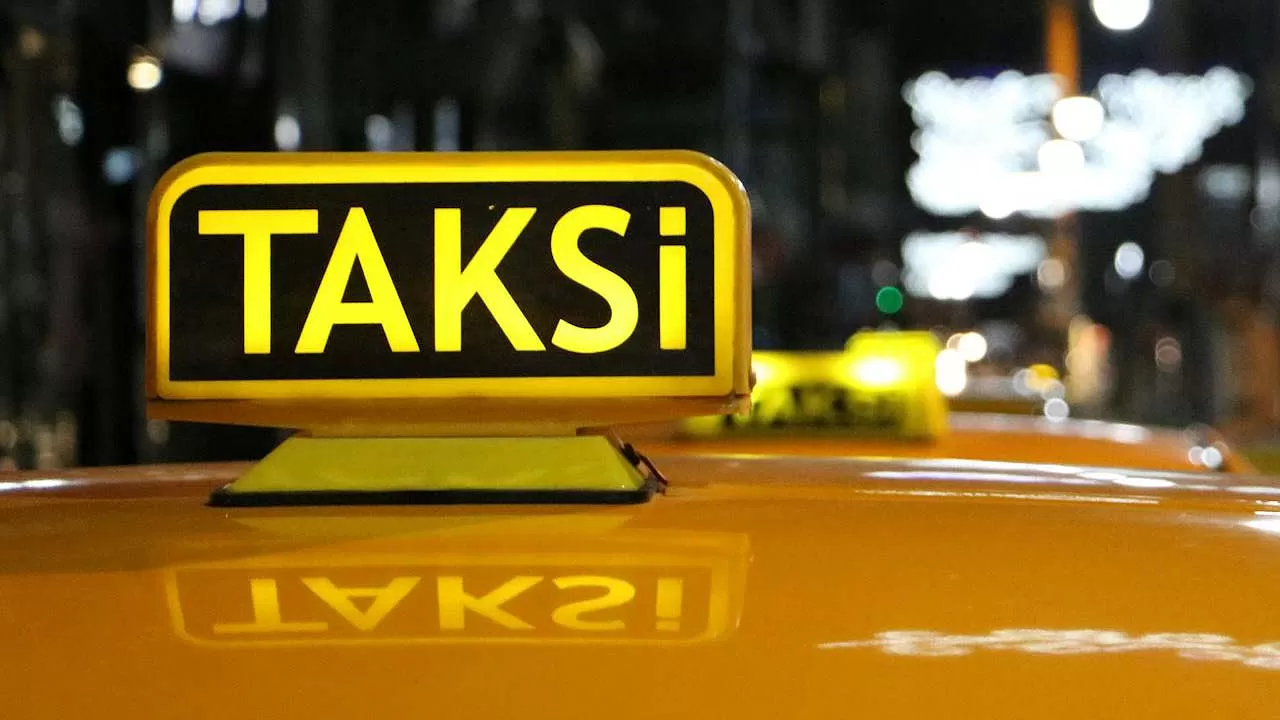 Taksiciler artık elle ücret girişi yapacakları tarihleri belirlemek zorunda kalacaklar.