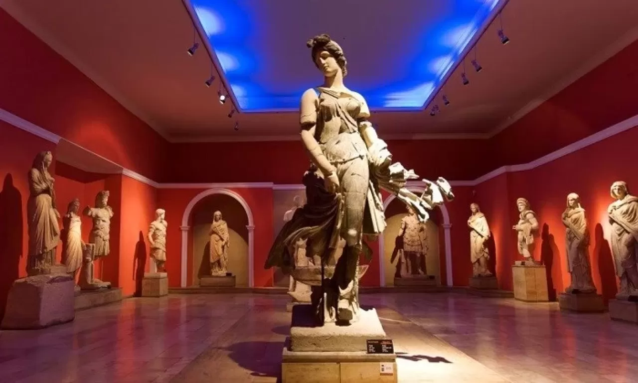 Antalya Arkeoloji Müzesi Restorasyon Sürecine Alınıyor