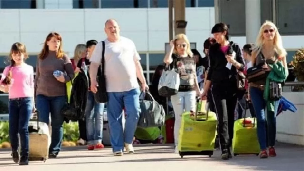 Türkiye'nin 2025 Turizm Sezonunda Rusya'dan 7 Milyon Turist Ağırlaması Bekleniyor
