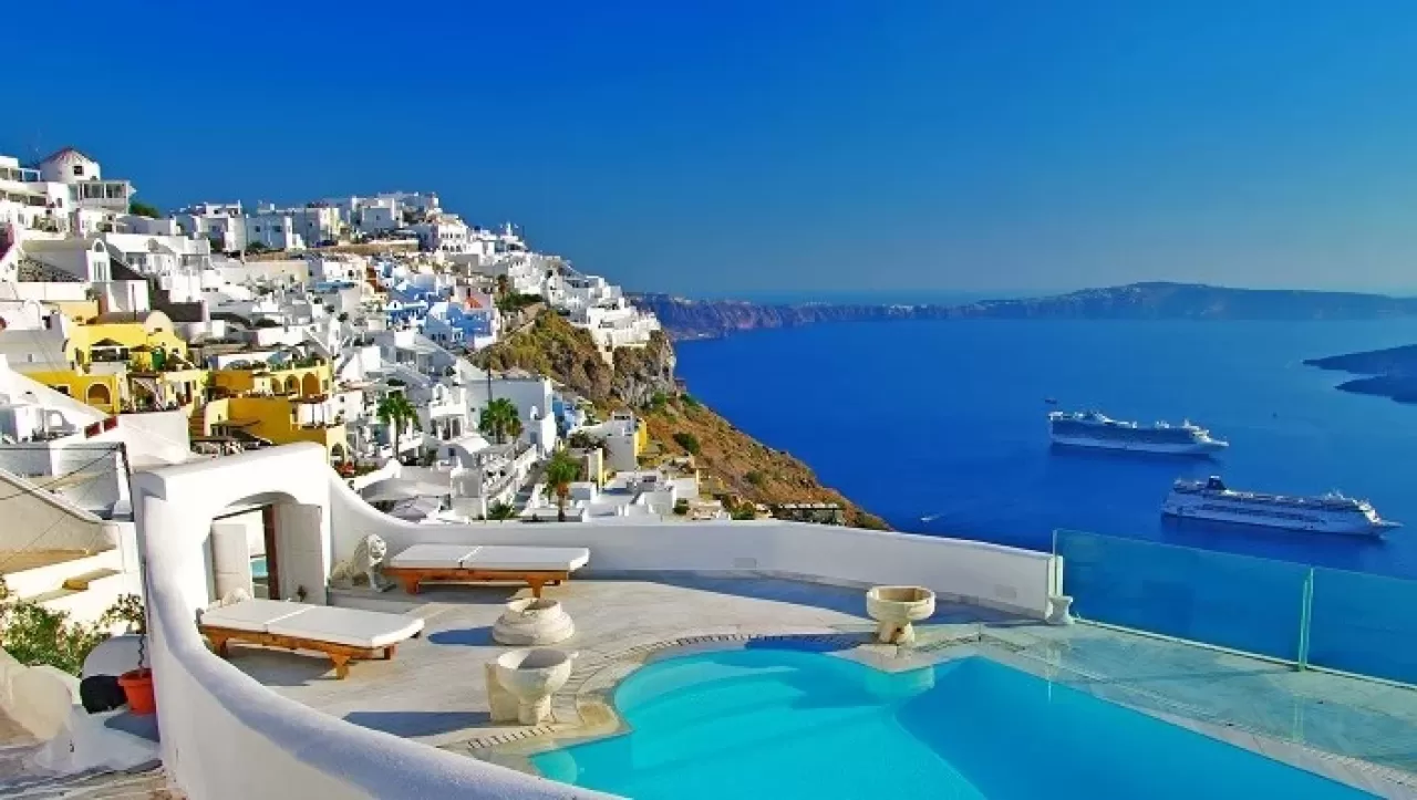 Adalarda Tatil Yapmayı Düşünen Turistler, Sismik Hareketlilik Nedeniyle Tatil Planlarında Değişikliğe Gitti