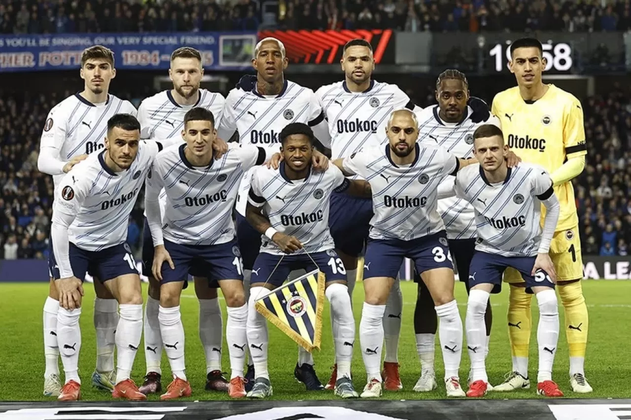 Fenerbahçe'nin Samsunspor Maçı Öncesi Kadrosunda 4 Eksik Oyuncu Bulunuyor