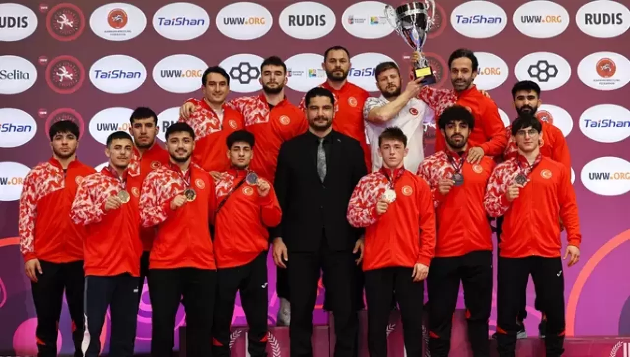 Milli güreşçilerden 6 madalya ile ikincilik geldi