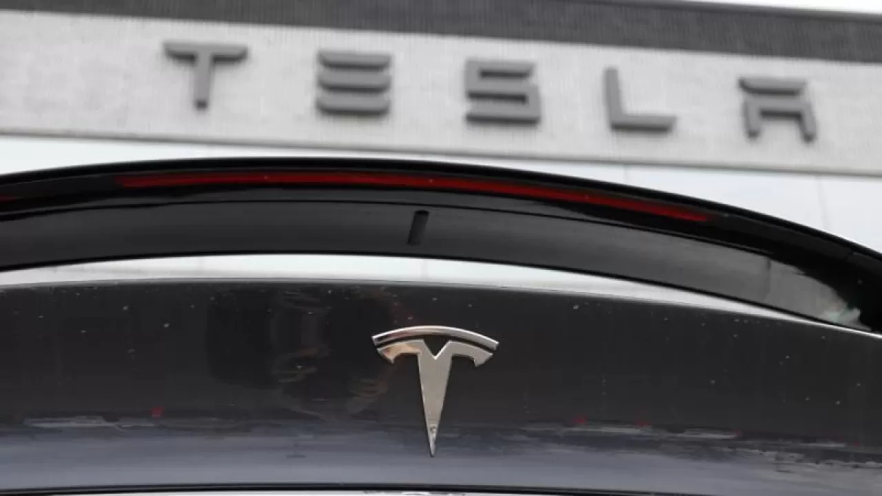 Tesla Avrupa’da Vites Küçülttü: İlk Çeyrekte Satışlar Geriledi