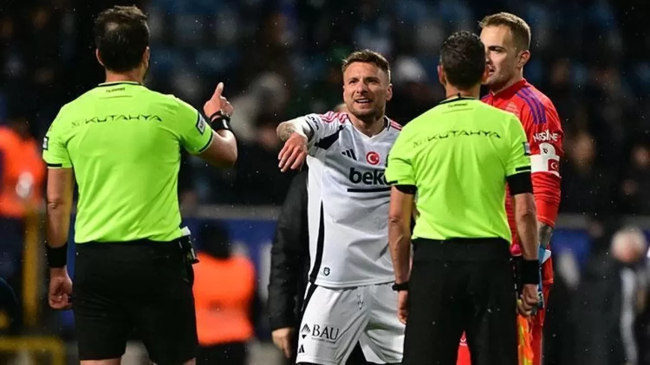 Fırat Aydınus, Kasımpaşa - Beşiktaş karşılaşmasındaki tartışmalı pozisyonları analiz etti: 'Kırmızı kart ve penaltı kararı isabetli, fakat...'