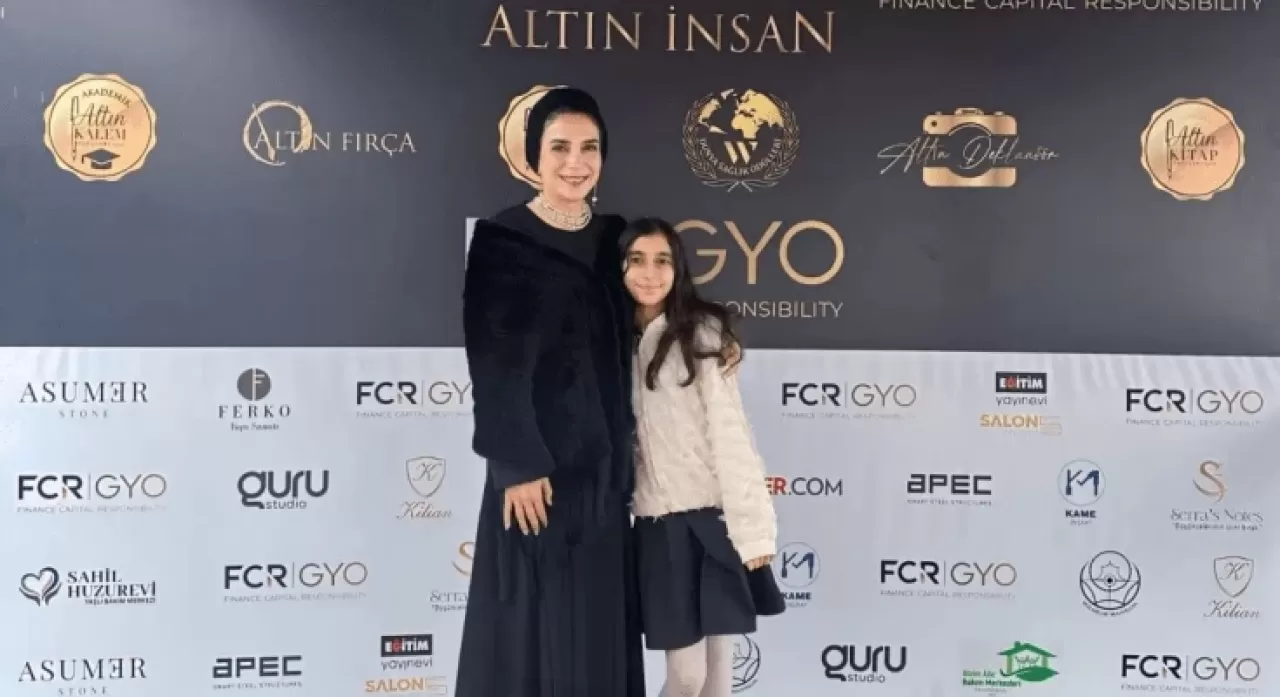 Minik ressam Zeynep Reyyan Gören ilk sergisini gerçekleştirdi