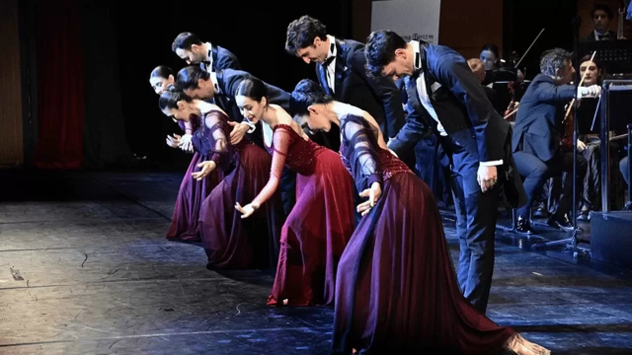 Türkiye’de ilk kez Felix Mendelssohn’un ‘Bir Yaz Gecesi Rüyası’ AKM’ de