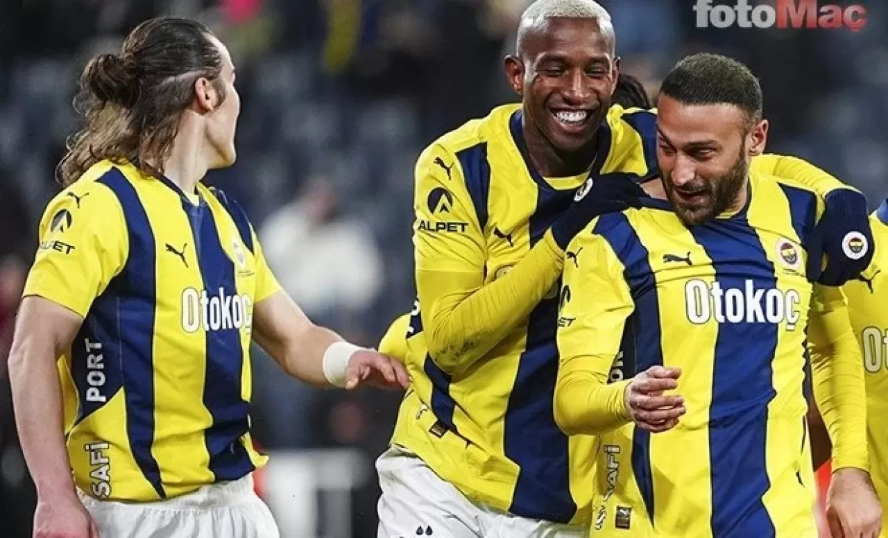 Fenerbahçe’de Ayrılık Kesinleşti: Cenk Tosun Takımdan Ayrılıyor
