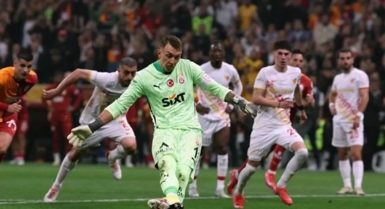 Muslera, Galatasaray’ da 2. golünü attı!