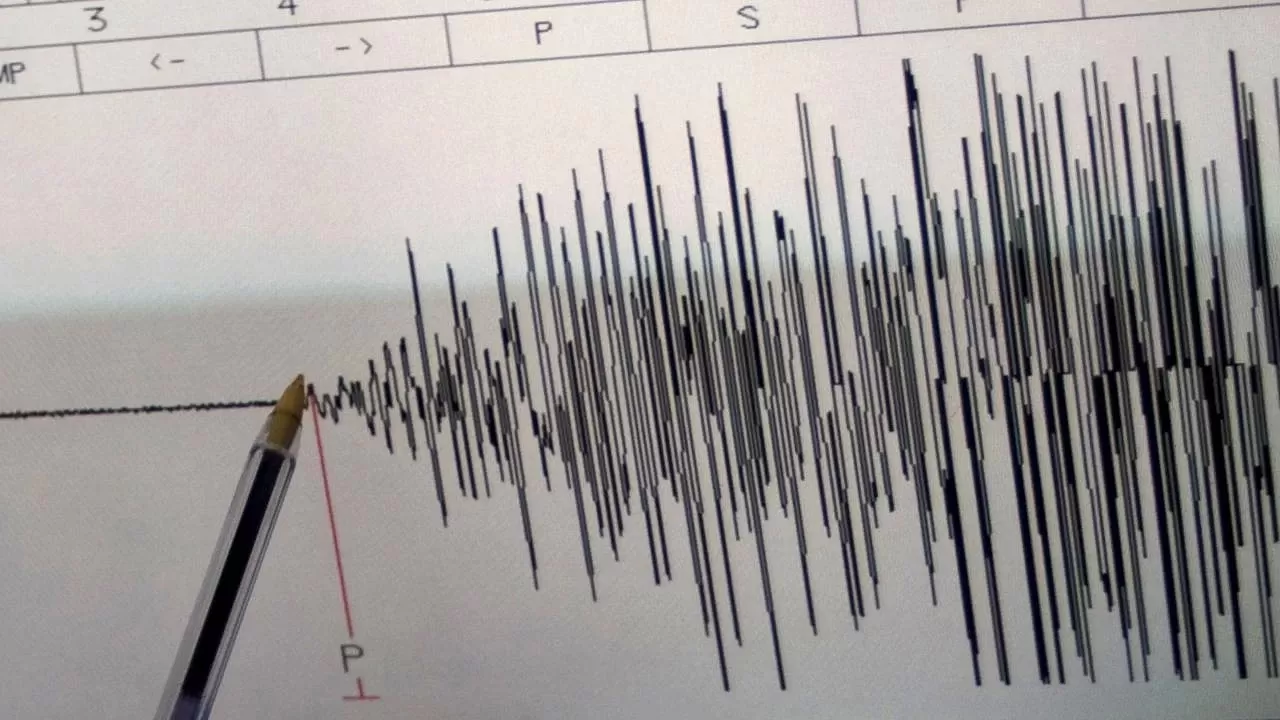 Ciroft’ta Gece Yarısı Deprem: 5,1 Büyüklüğünde Sarsıntı!