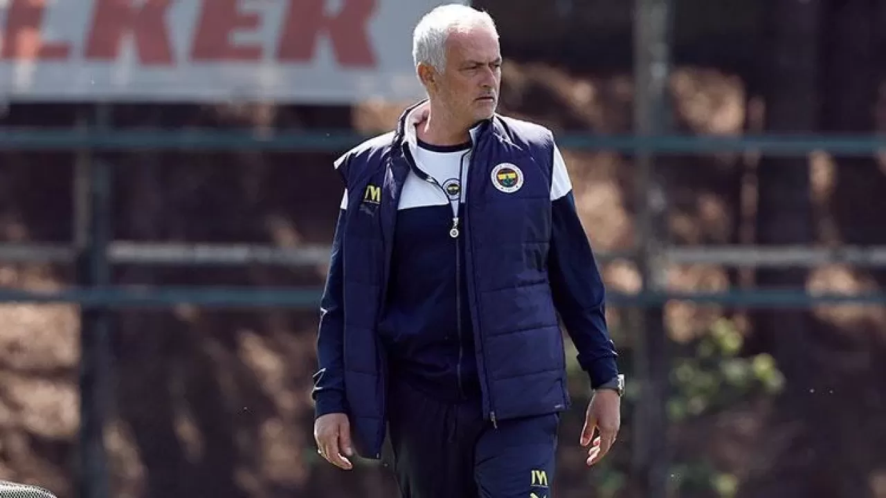 Fenerbahçe, Başakşehir maçı öncesi antrenmanlara hız verdi