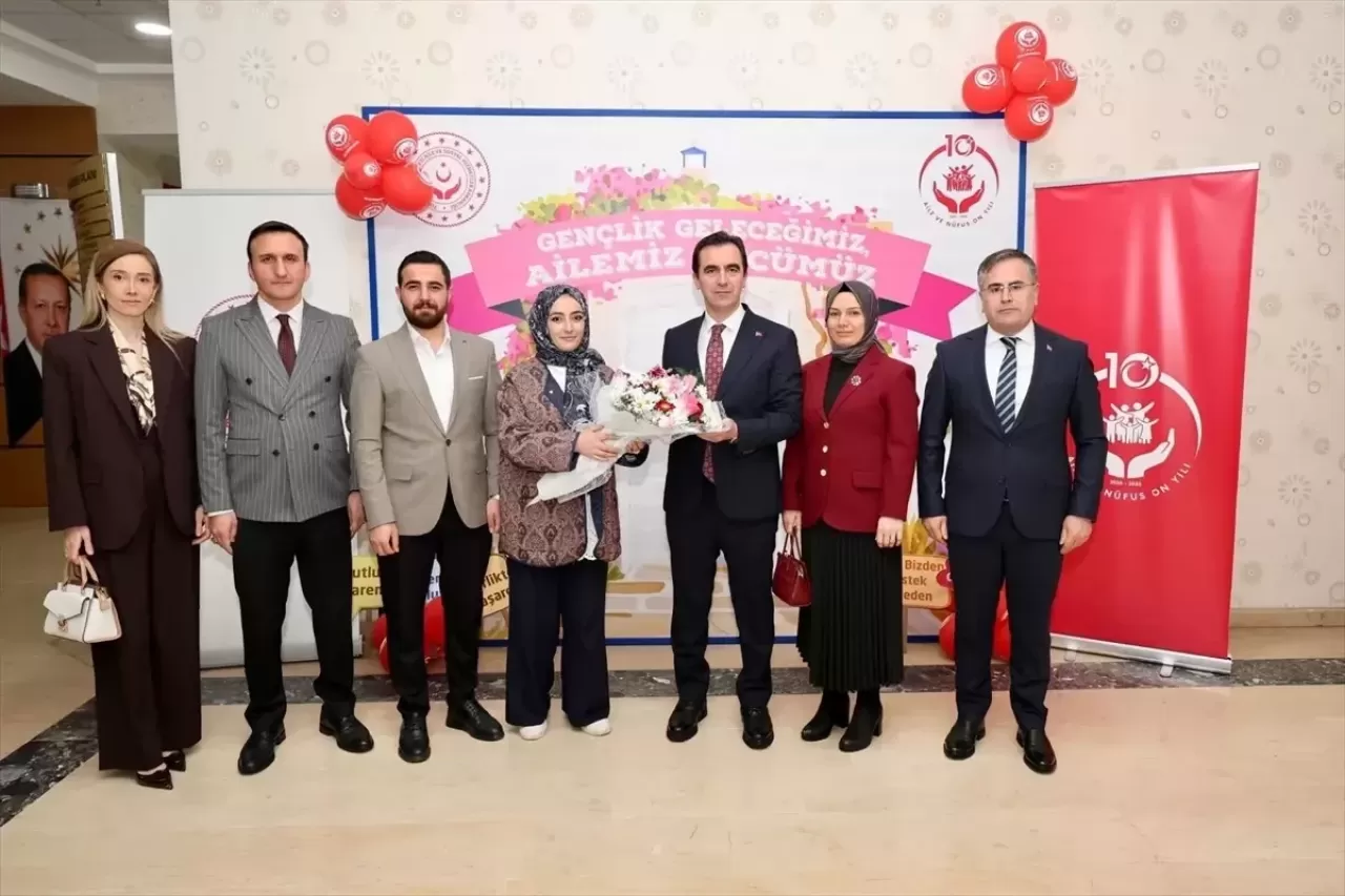 Bitlis’te “Aile Buluşması” İftar Programı Düzenlendi