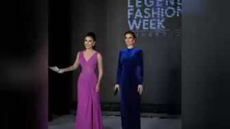 Moda dünyasının en önemli etkinliklerinden biri olan Legend Fashion Week, Türkiye'de 70 mankenin podyumda şıklık yarışına girdiği görkemli bir defileye ev sahipliği yaptı.