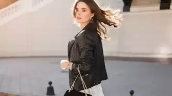 Tarzınızı Yansıtan Kıyafet Kombinlerinde Özgüveninizi Artırmanın 7 Altın Kuralı