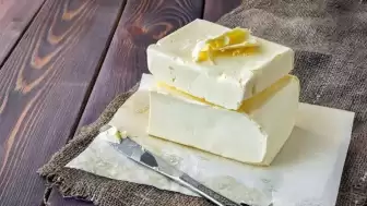 Her yemekte severek kullanılıyor! Sağlığımızı olmsuz etkiliyor. Kalp damar hastalıklarını ve yüksek tansiyon riskini arttırıyor