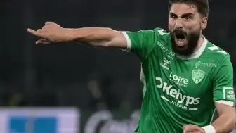 Galatasaray’da Zuriko Davitashvili Yarışı Kızışıyor: Yeni Rakip Sahada