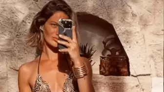 Gülcan Arslan yaz sezonunu açtı. Bikinili pozları sosyal medyada paylaştı.