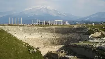 Denizli’deki Laodikeia ve Tripolis Antik Kentlerine Türkiye İş Bankası’ndan kazı desteği