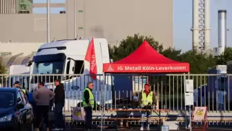 Ford’da Kriz: Köln’de Binlerce İşçi Greve Gitti