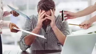 Uzmanlardan uyarı: Beyninize aşırı yüklenmeyin! Aynı anda birden çok işle uğraşmak zihni yavaşlatıyor