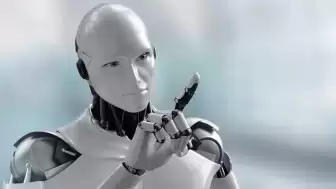 Suudi Arabistan, Hacılar İçin Yapay Zeka Destekli ‘Menarat el-Haremeyn Robotu’nu Hizmete Soktu