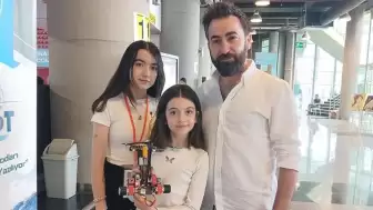 Ailecek Programlama Yaptılar, Başarıya Ulaştılar: 'Kodlama Tutkusunu Lehim Masasında Keşfettiler'