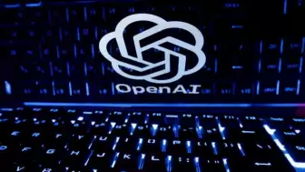 OpenAI Teknolojisi Artık iPhone’da: ChatGPT Entegrasyonu Başladı