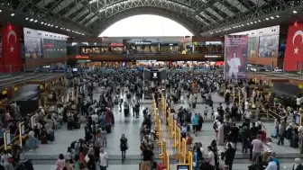 Sabiha Gökçen Havalimanı, bayram tatilinde rekor yolcu sayısına ulaşmaya çalışıyor