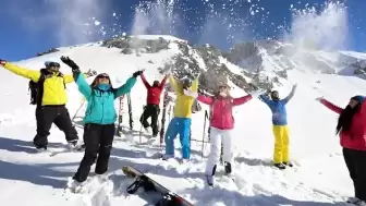 Trabzon, kış turizmine hazırlanıyor! Altyapı çalışmaları hızla ilerliyor, bölgeye yeni soluk getirecek. Turizmin hareketlenmesi bekleniyor!