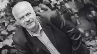 Yeşilçam ve tiyatronun tanınan ismi Ali Tutal vefat etti