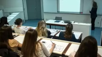 ÜNİVERSİTEYE GİRMEK DAHA ZOR! KONTENJANLAR 246 BİN AZALDI