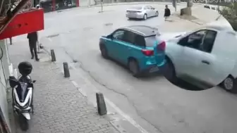 Trafikte dehşet: Beyzbol sopalı saldırı kamerada