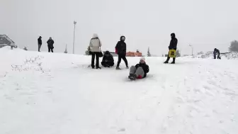 Kış Turizminde Final Rüzgarı: Saklıkent Zirvesi Mart Sonunda Beyaza Büründü