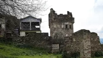 Ege’de Bir Orta Çağ Esintisi: Arpaz Kulesi Turizmin Yeni Gözdesi Olmaya Aday