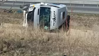 Yolcu İndirirken Kaza: Minibüse TIR Çarptı, 11 Kişi Yaralandı