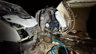 Gana’da Otobüs - Ambulans Faciası: 16 Kişi Hayatını Kaybetti