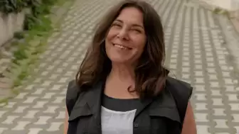 Youtuber Bir Kahraman ve Sanal Dünya: "Para Gürültüsü" Bize Ne Anlatıyor?