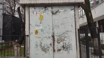 Şanlıurfa’da Elektrik Trafosu Patladı: Alev Topuna Dönene 4 Araçta Büyük Hasar Oluştu