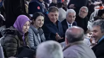 İzmir Büyükşehir’den Menemen’de İftar Buluşması