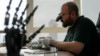 Bir cerrahın 700 saatlik hazırlık süreci