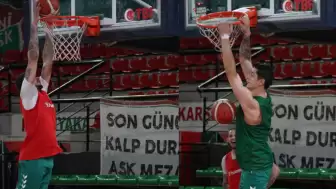 Kaf-Kaf'tan yeni sayfa: Karşıyaka çıkış arıyor!