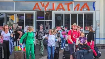 2026 Turizm Sezonunda "Üç Bayram" Bereketi: Sektör Sezonu Erken Açıyor