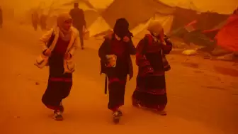 Doğa Bile El Birliği Etmişçesine! Filistinlilerin Zorlu Yaşamına Bir de Kum Fırtınası Eklendi