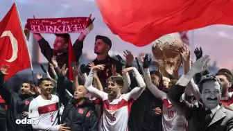 Türkiye’nin 24 yıllık Dünya Kupası hasreti ABD, Kanada ve Meksika’da düzenlenecek turnuva ile biterken tüm sporseverleri saat farkı nedeniyle sabah maçlarını ‘nerede ve nasıl izleyeceğiz’ endişesi sardı. 2002’de ne olmuştu