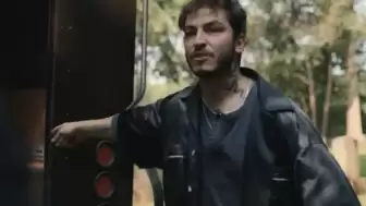 Boran Kuzum Kimdir? “Big Mistakes” ile Yükselişi