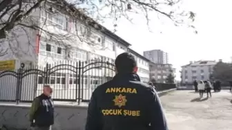 Eğitim kurumlarında yeni nesil güvenlik önlemleri devreye giriyor! Okul girişlerine kurulacak entegre kamera ve turnike sistemleri sayesinde, artık her giriş-çıkış anlık olarak kayıt altına alınacak.